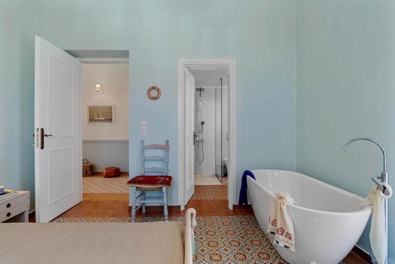 Villa Remedio Neon Khorion  外观 照片