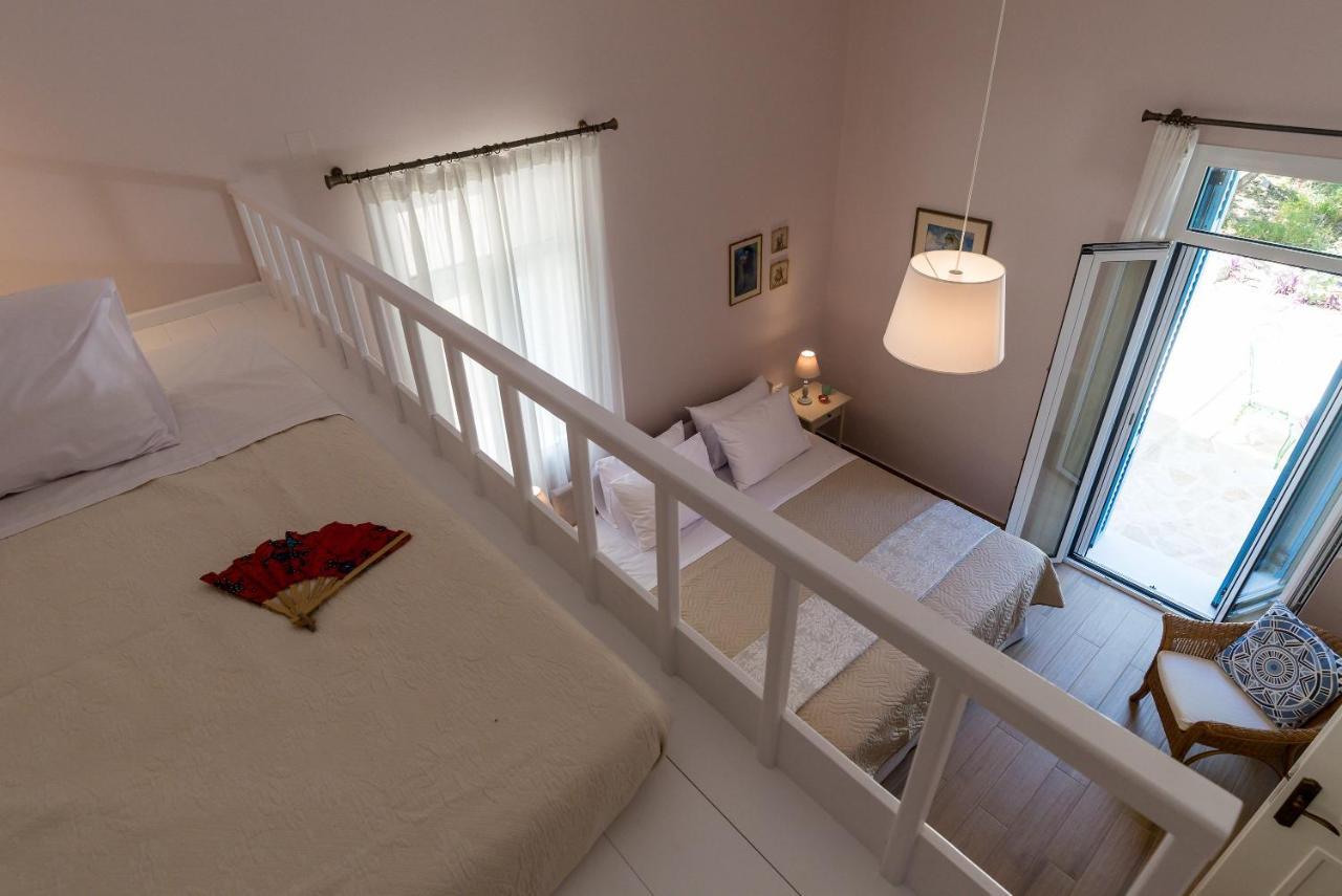 Villa Remedio Neon Khorion  外观 照片